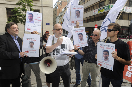 Manifestation AJP Baris Terkoglu