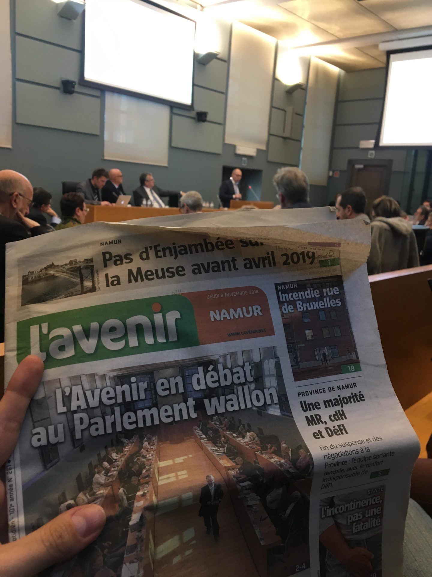 L'avenir, débat au Parlement wallon